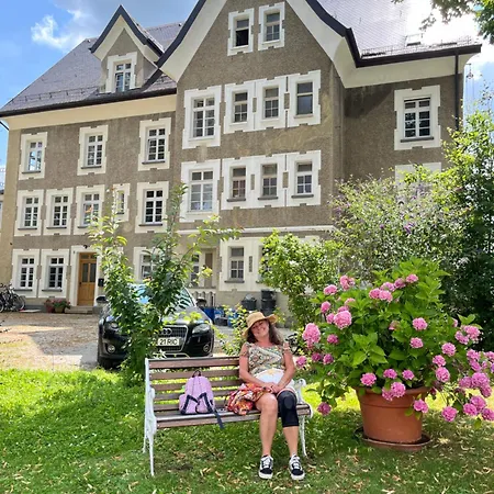 Apartment Family With Very Large Living